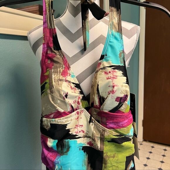 Colorful Women's One Piece Swimsuit - Picture 2 of 10